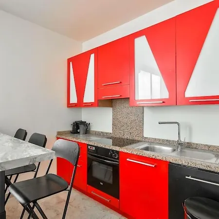 Elegant A Proximite De La Plage Apartamento